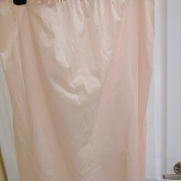 Vintage Pink Half Slip with Lace Trim French Maid Size M - Picture 5 of 6